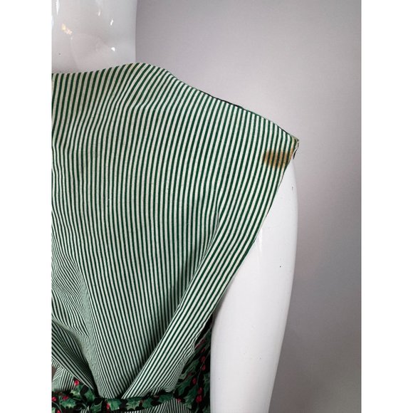 Vintage Holiday Holly Vest - blemish on shoulder OS Green Holly Cotton Blend - Picture 7 of 16